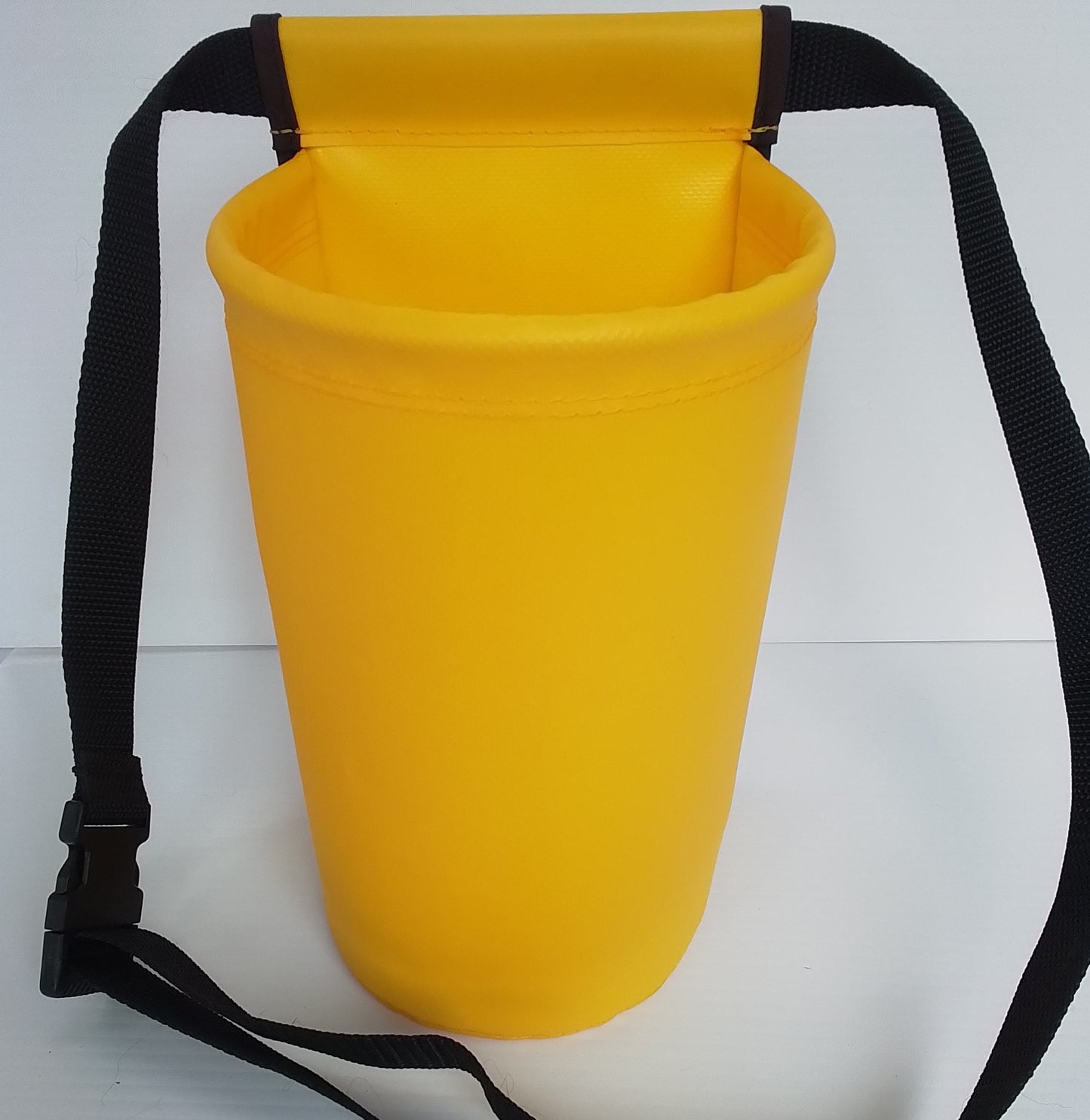 THE BERRY PICKER BAG regular size