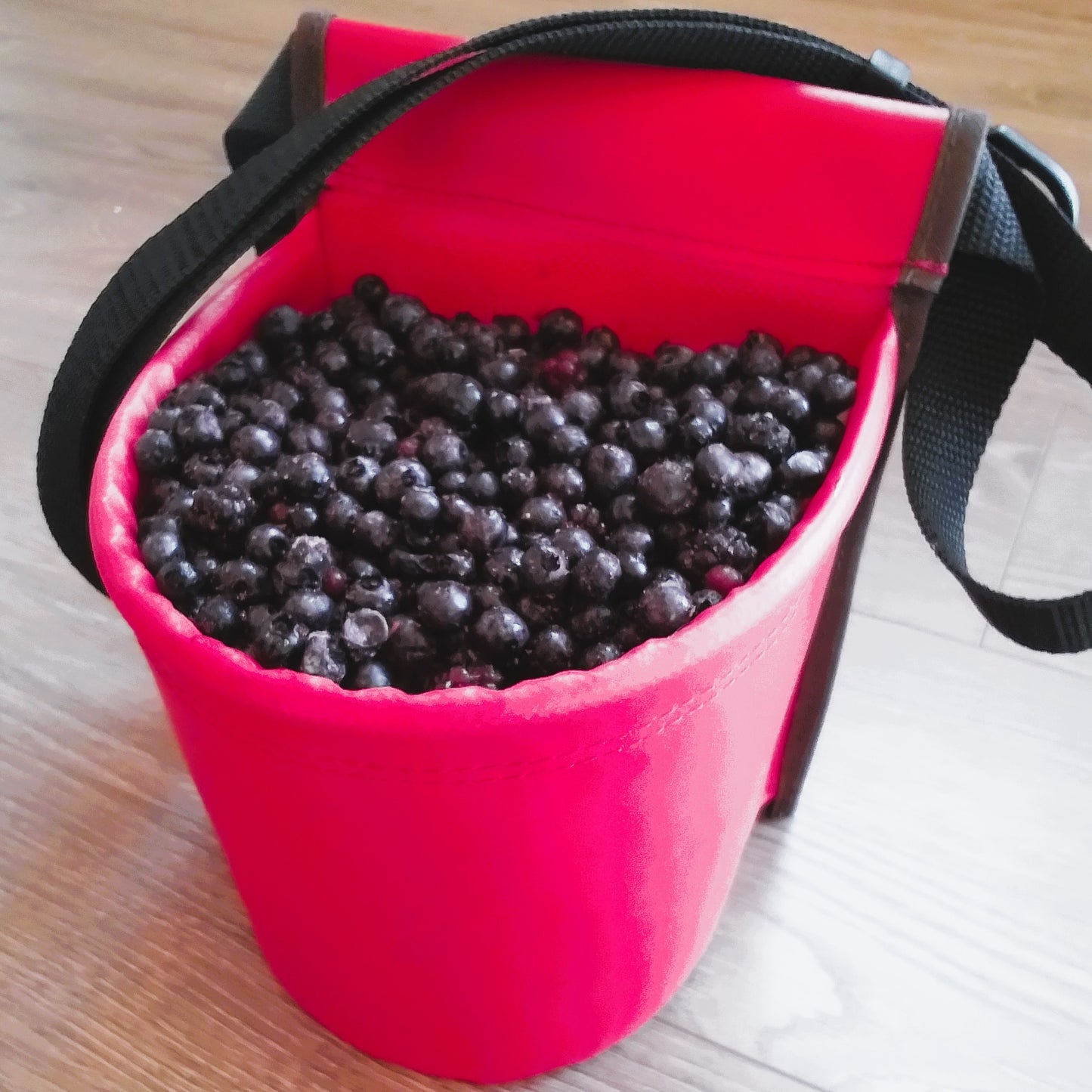 THE BERRY PICKER BAG small size